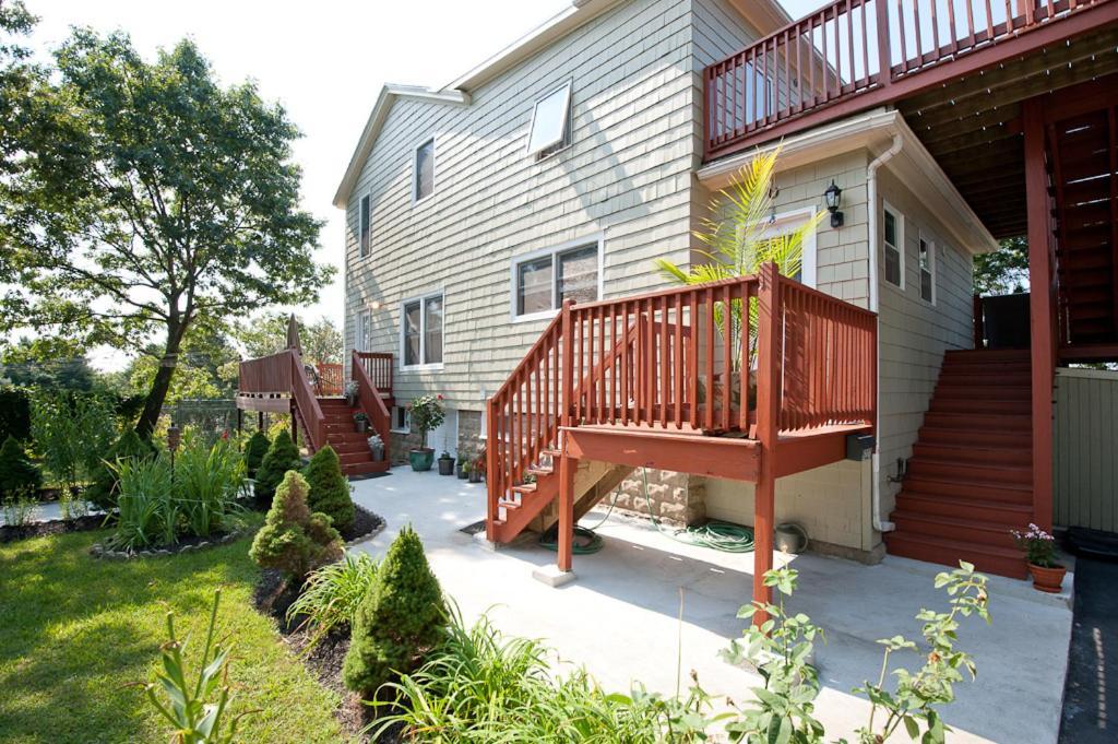 Beautiful Apartment-5 Beds-Full Kitchen-Parking-Super Clean! Boston Bagian luar foto