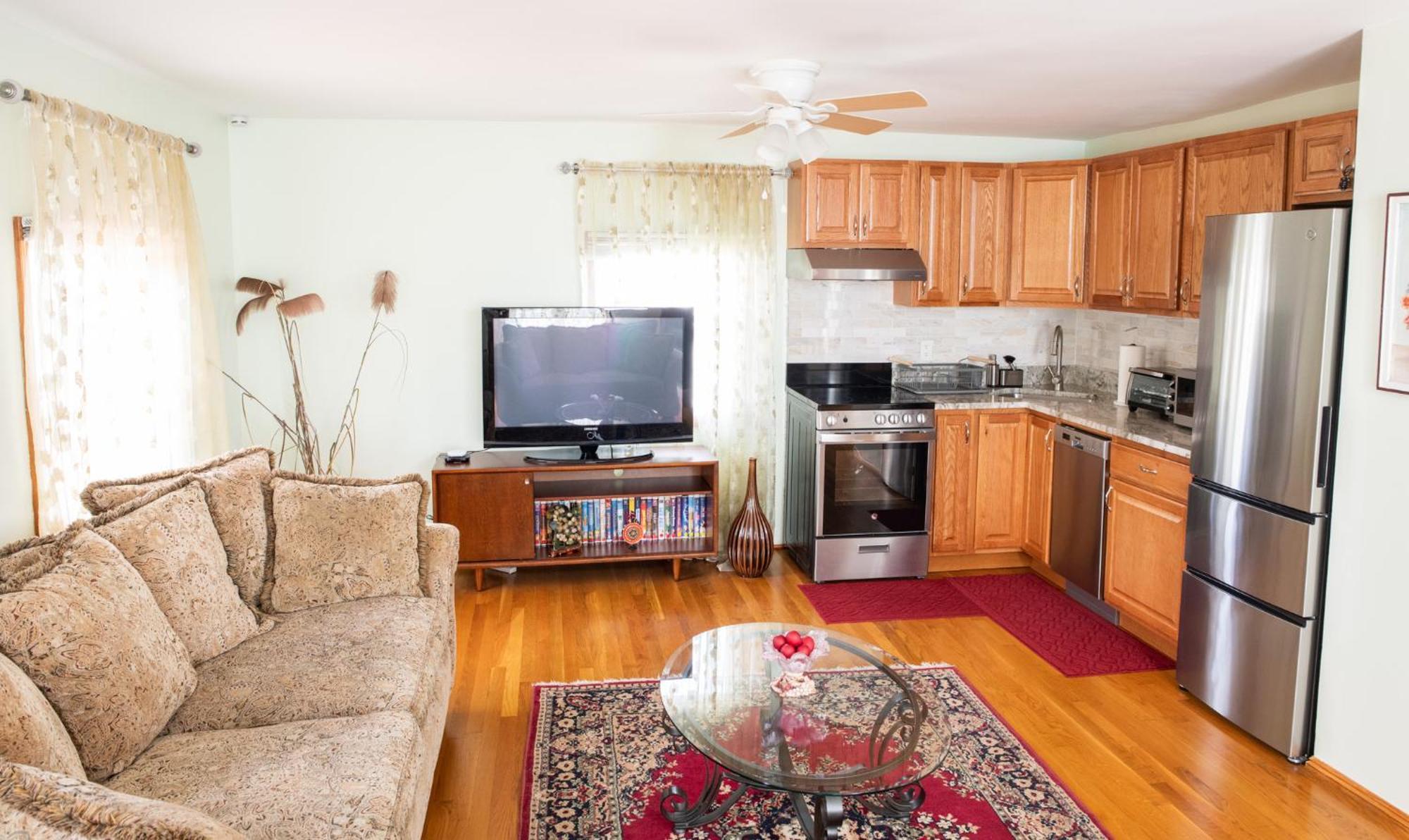 Beautiful Apartment-5 Beds-Full Kitchen-Parking-Super Clean! Boston Bagian luar foto